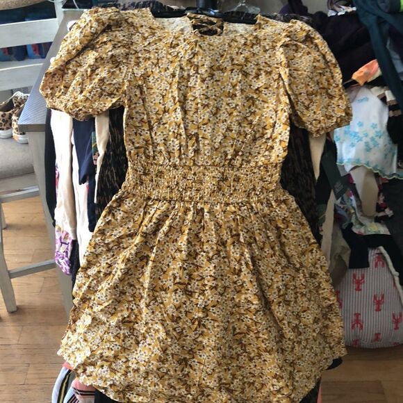 NWT Tiered Ruffle Boho Sun☀️Dress in Spring Floral Print. Tie Back Detail. - Picture 10 of 14
